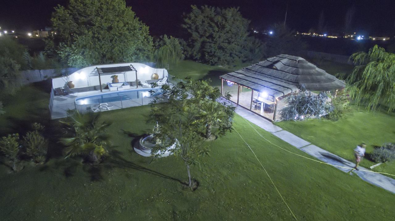 La Bodega Apartahotel